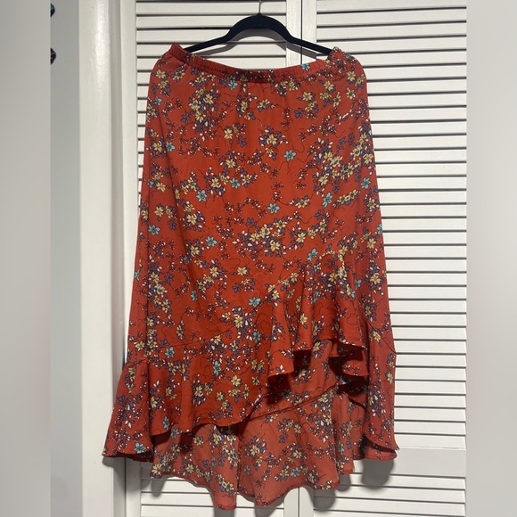 Max Studio Dresses & Skirts - Max Studio Floral Midi Bottom Asymmetrical Skirt Size M